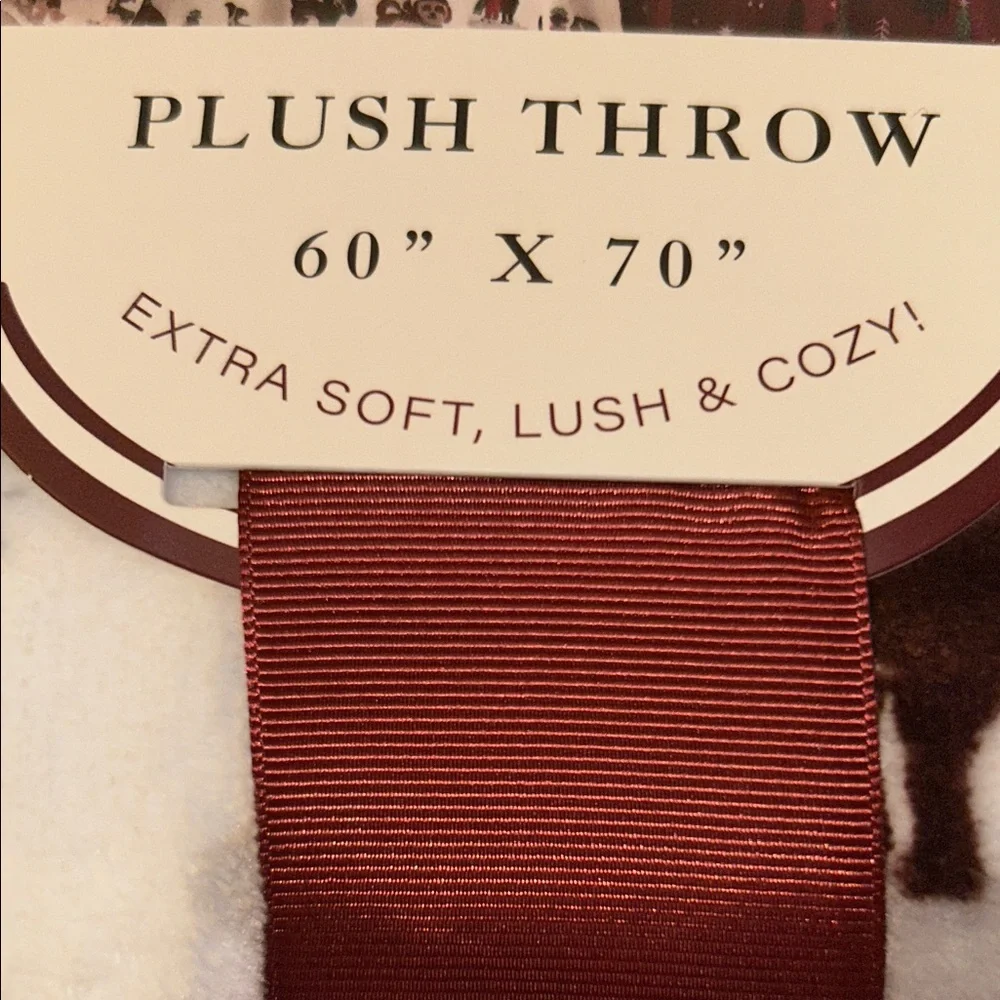 Holiday Plush Throw Blanket - White and Brown